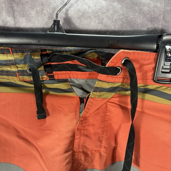 Patagonia‎ Shorts Mens 34 Striped Orange Board Summer Swim Trunks - Picture 3 of 5
